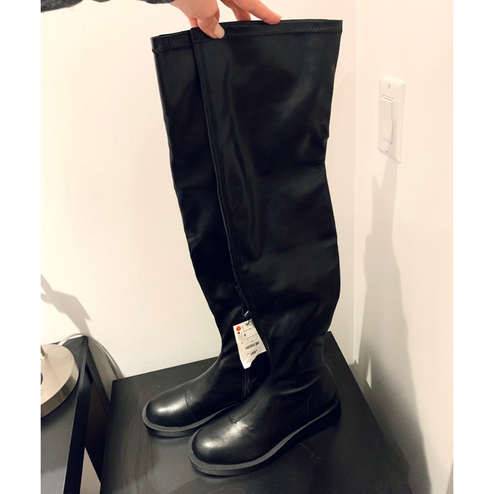 NWT Zara Flat Over the Knee Black Boots - Picture 9 of 11